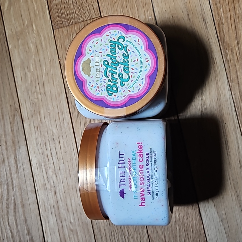 2pk New / Sealed Tree Hut Birthday Cake Scrub